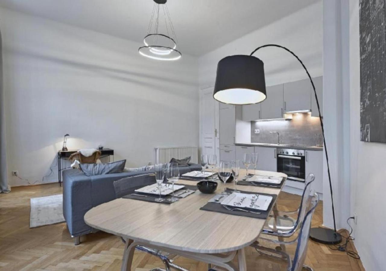 Luxurious, 2 Min To Casino And Roemertherme Apartment บาเดน ภายนอก รูปภาพ