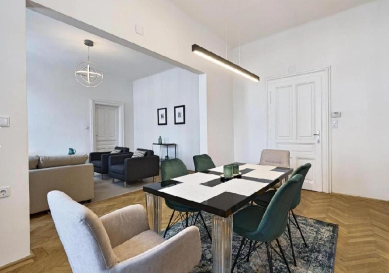 Luxurious, 2 Min To Casino And Roemertherme Apartment บาเดน ภายนอก รูปภาพ