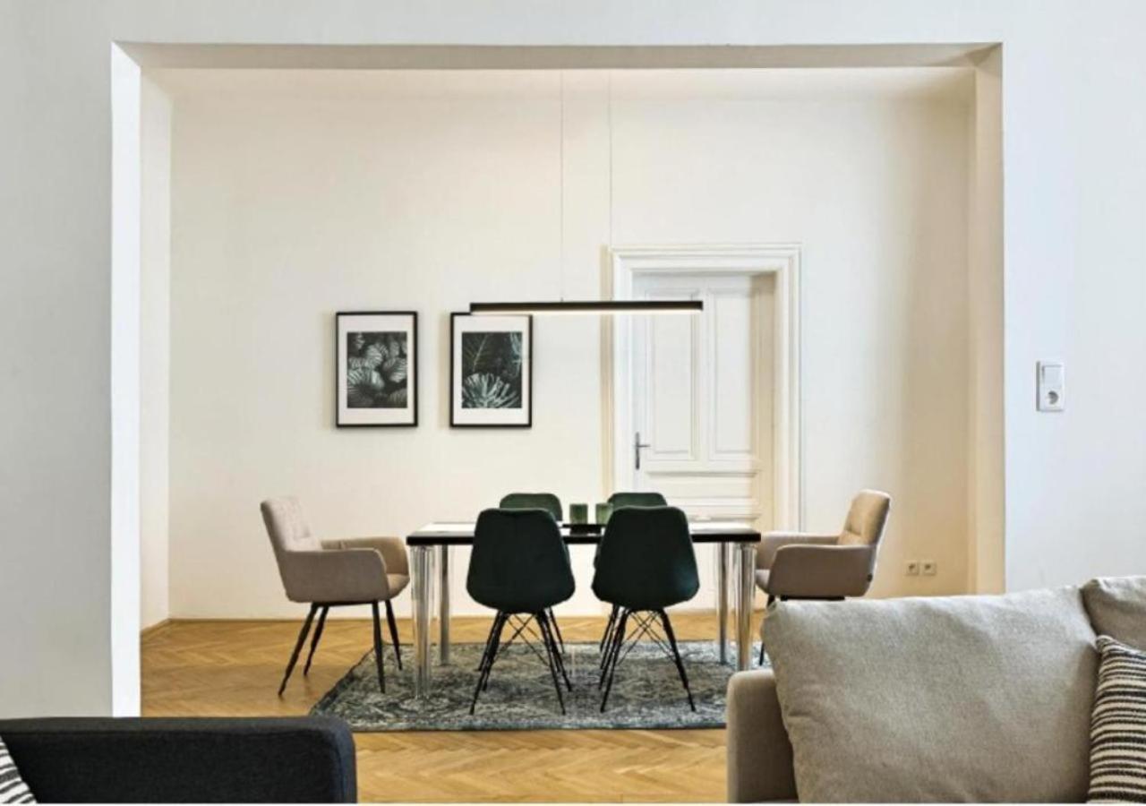 Luxurious, 2 Min To Casino And Roemertherme Apartment บาเดน ภายนอก รูปภาพ
